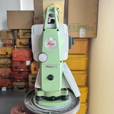 Leica TS03 Total Station with 1G Mass Data Storage, ±3 Arc Minutes Accuracy, and IP66 Dust and Water Resistance