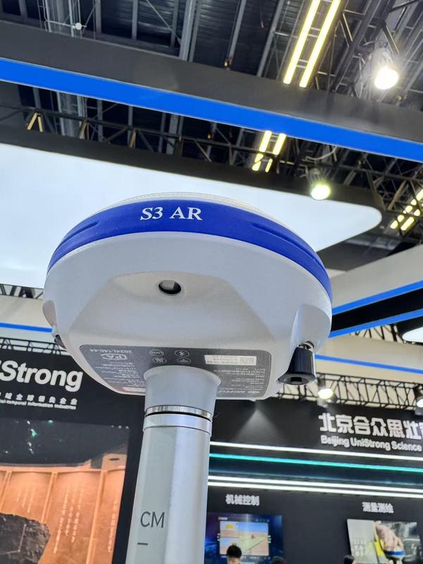 Stonex S3AR GPS L5 RTK GNSS Receiver Supporting GLONASS L1P QZSS L1 CA Signals Designed for Professional Surveying and Mapping